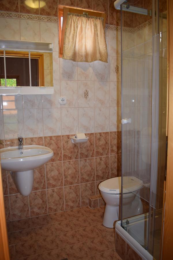 Zsuzsi Apartman Zalakaros Exterior photo
